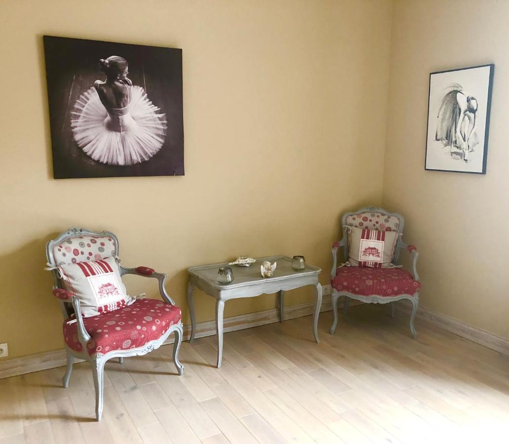 Ecole De Mathuna De Marigny Brizay Esterno foto